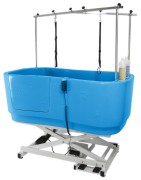 Baignoire polyéthylène bleue sur châssis électrique pour lavage chien