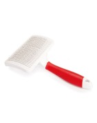 Carde avec grille de nettoyage