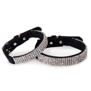 Collier strass pour chien en suédine noir