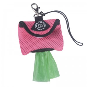 Distributeur de sacs ramasse crottes avec recharge de sacs à crottes Tre Ponti