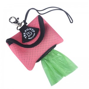 Distributeur de sacs ramasse crottes avec recharge de sacs à crottes Tre Ponti
