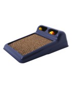 Griffoir pour chat avec jouets balles