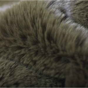 Le Tapis Collection CAMO VIBE | Kaki avec personnages japonais